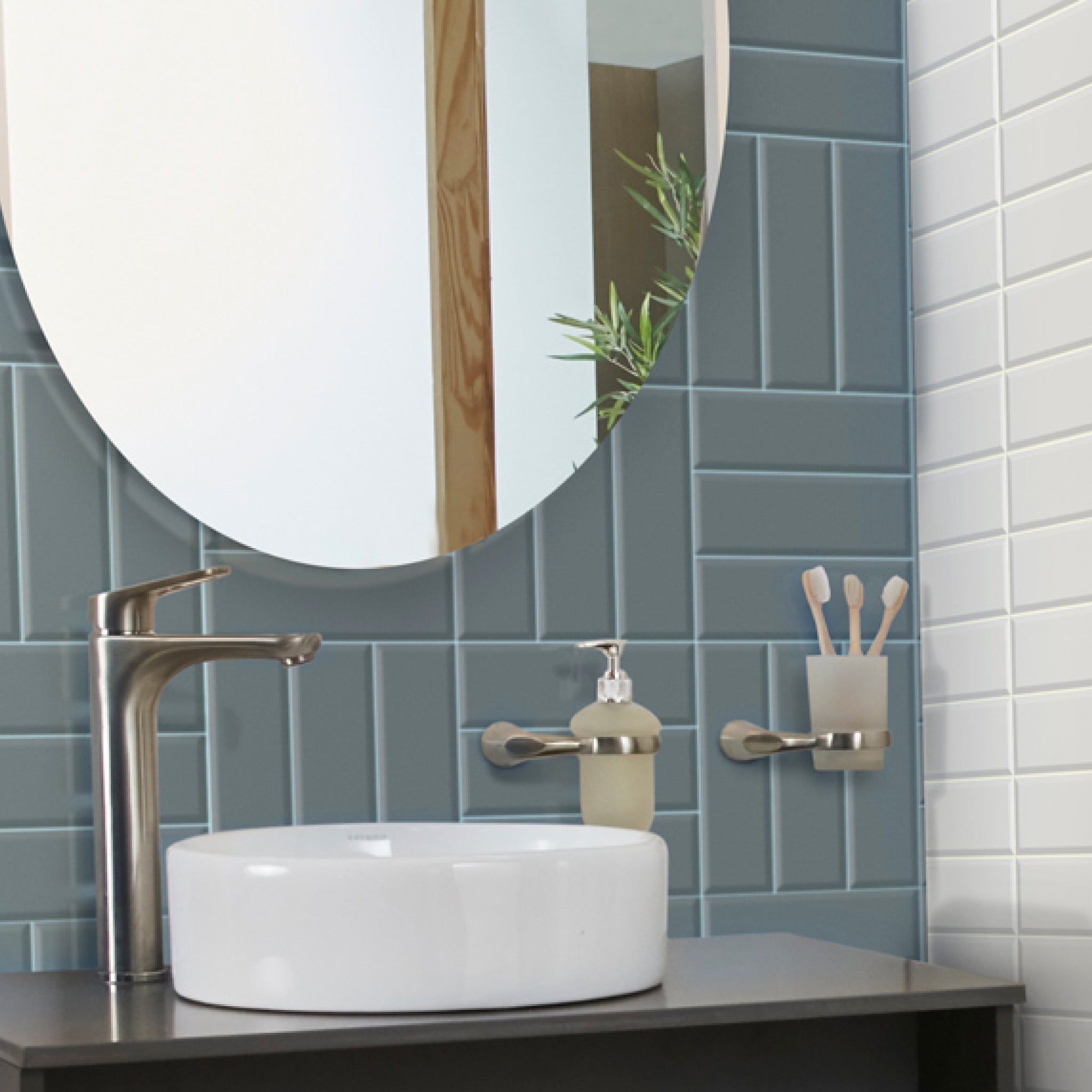 BRICK ASH BLUE BEVEL 7.5X30 BRILLANTE