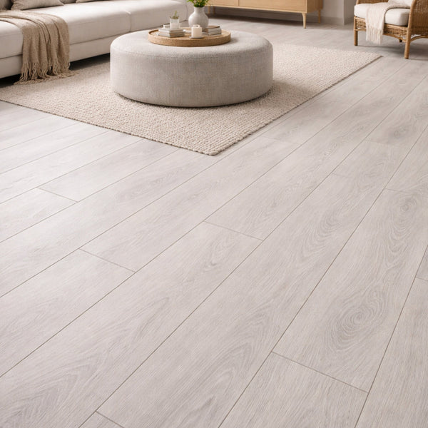 PISO LAMINADO DEHESA 1220X200X8MM AC3